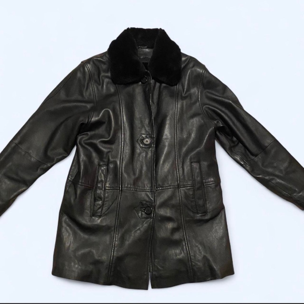 Vintage Y2K-era Sonoma Jean Company Genuine Leather Coat